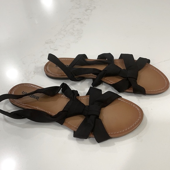 Sandals - Picture 3 of 6